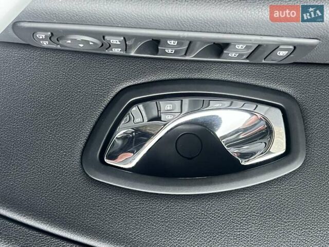 Серый Рено Меган, объемом двигателя 1.46 л и пробегом 230 тыс. км за 7470 $, фото 37 на Automoto.ua