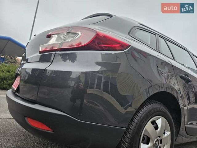 Серый Рено Меган, объемом двигателя 1.6 л и пробегом 173 тыс. км за 7450 $, фото 24 на Automoto.ua