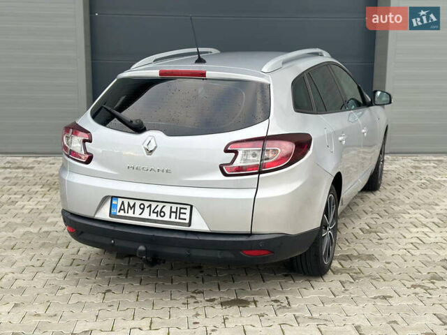 Серый Рено Меган, объемом двигателя 1.6 л и пробегом 197 тыс. км за 7699 $, фото 11 на Automoto.ua