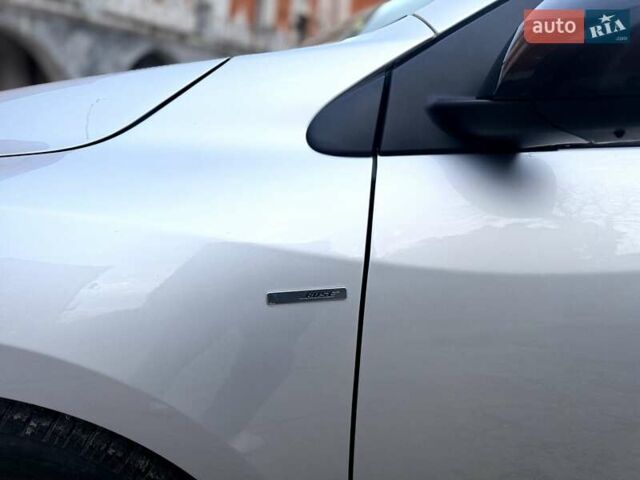 Сірий Рено Меган, об'ємом двигуна 1.6 л та пробігом 230 тис. км за 7700 $, фото 75 на Automoto.ua