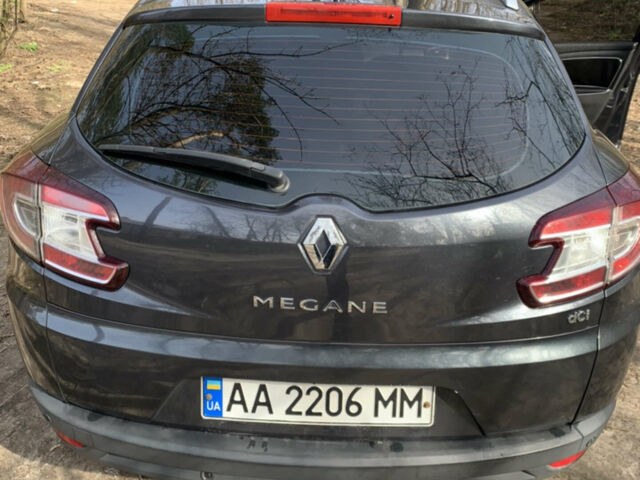 Сірий Рено Меган, об'ємом двигуна 1.46 л та пробігом 280 тис. км за 7500 $, фото 5 на Automoto.ua