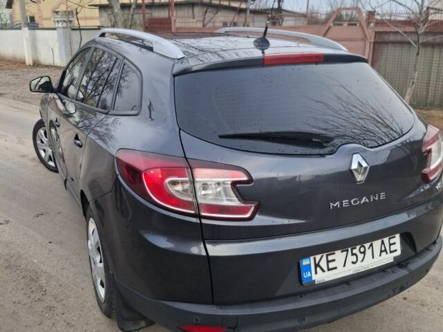 Сірий Рено Меган, об'ємом двигуна 1.5 л та пробігом 240 тис. км за 8500 $, фото 3 на Automoto.ua
