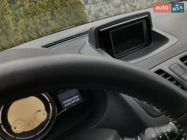 Серый Рено Меган, объемом двигателя 1.5 л и пробегом 256 тыс. км за 8350 $, фото 45 на Automoto.ua