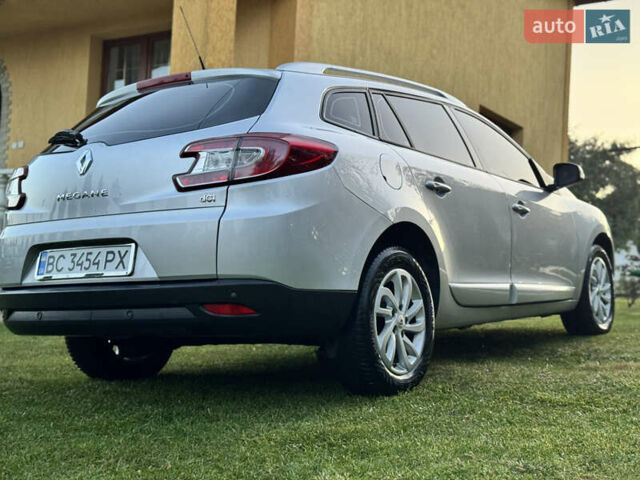 Серый Рено Меган, объемом двигателя 1.46 л и пробегом 228 тыс. км за 9200 $, фото 10 на Automoto.ua