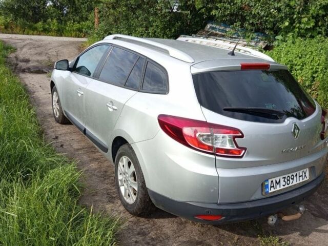 Серый Рено Меган, объемом двигателя 1.5 л и пробегом 140 тыс. км за 6700 $, фото 1 на Automoto.ua