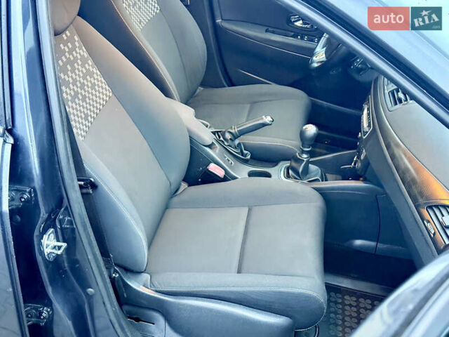 Сірий Рено Меган, об'ємом двигуна 1.6 л та пробігом 243 тис. км за 7499 $, фото 40 на Automoto.ua