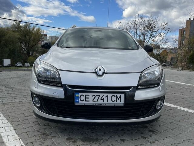 Рено Меган 2013 в Черновцах на Automoto.ua Серый Рено Меган, объемом двигателя 1.5 л и пробегом 255 тыс. км за 8280 $, фото 6 на Automoto.ua