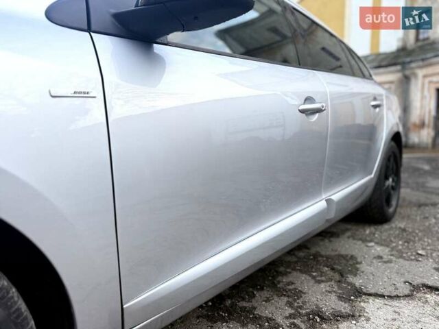 Сірий Рено Меган, об'ємом двигуна 1.6 л та пробігом 230 тис. км за 7700 $, фото 74 на Automoto.ua