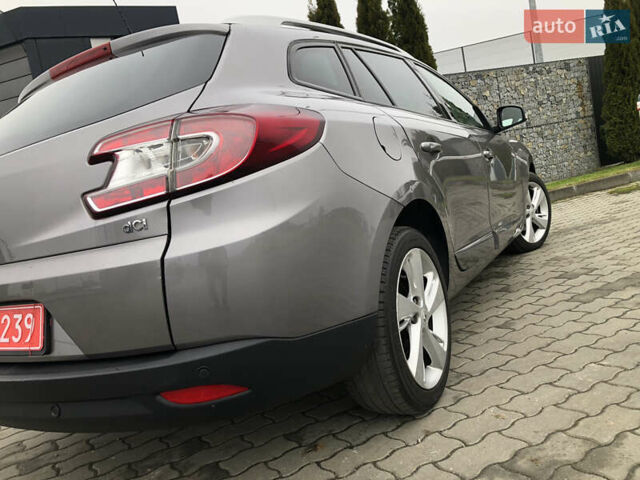 Серый Рено Меган, объемом двигателя 1.5 л и пробегом 256 тыс. км за 8350 $, фото 23 на Automoto.ua