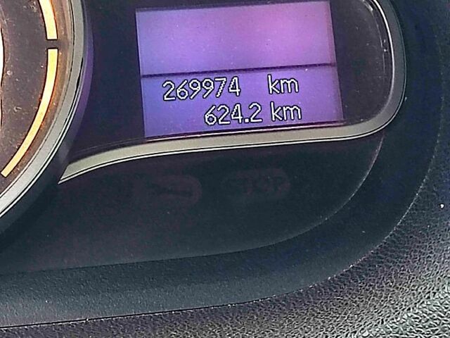 Сірий Рено Меган, об'ємом двигуна 1.5 л та пробігом 284 тис. км за 6500 $, фото 2 на Automoto.ua