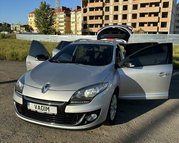 Серый Рено Меган, объемом двигателя 1.46 л и пробегом 261 тыс. км за 9100 $, фото 18 на Automoto.ua