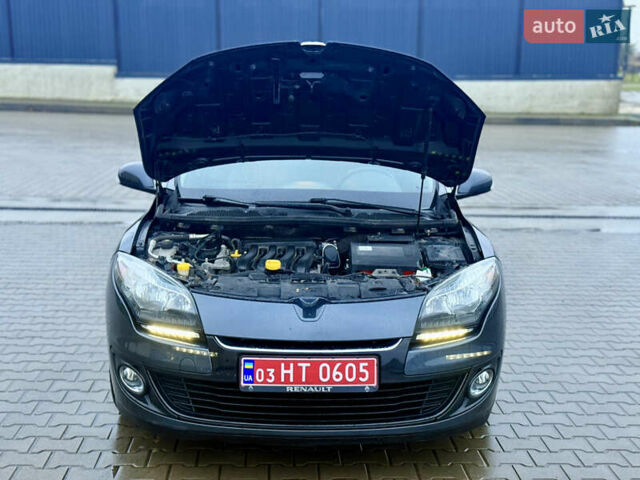 Сірий Рено Меган, об'ємом двигуна 1.6 л та пробігом 243 тис. км за 7499 $, фото 46 на Automoto.ua