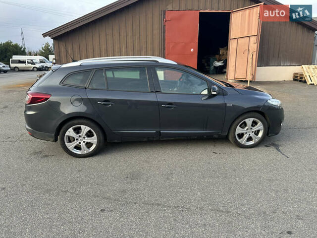 Сірий Рено Меган, об'ємом двигуна 1.6 л та пробігом 262 тис. км за 8200 $, фото 3 на Automoto.ua