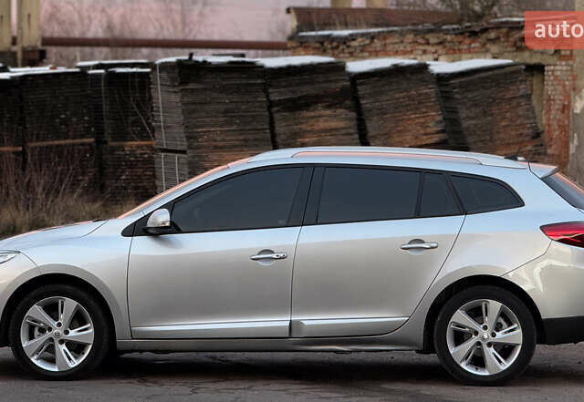 Сірий Рено Меган, об'ємом двигуна 1.46 л та пробігом 215 тис. км за 8899 $, фото 7 на Automoto.ua