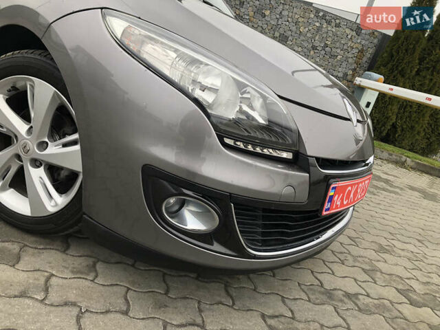 Серый Рено Меган, объемом двигателя 1.5 л и пробегом 256 тыс. км за 8350 $, фото 18 на Automoto.ua