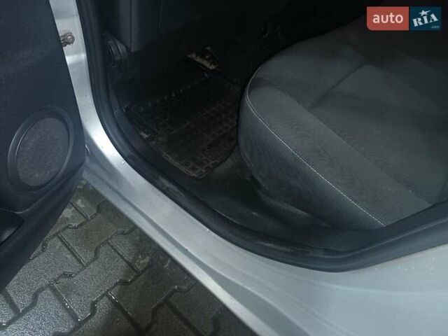 Серый Рено Меган, объемом двигателя 1.5 л и пробегом 311 тыс. км за 8000 $, фото 38 на Automoto.ua
