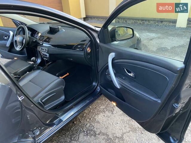 Серый Рено Меган, объемом двигателя 1.5 л и пробегом 194 тыс. км за 8850 $, фото 91 на Automoto.ua