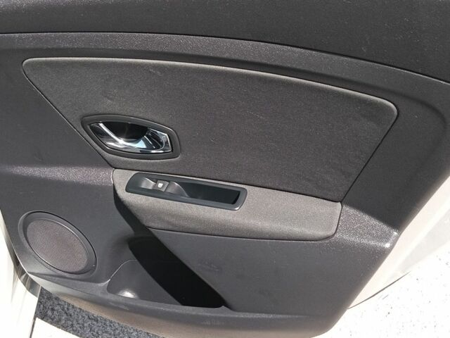 Сірий Рено Меган, об'ємом двигуна 1.5 л та пробігом 224 тис. км за 8500 $, фото 4 на Automoto.ua