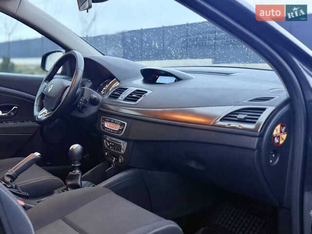 Сірий Рено Меган, об'ємом двигуна 1.6 л та пробігом 243 тис. км за 7499 $, фото 41 на Automoto.ua
