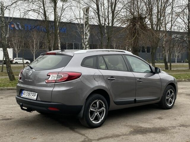 Серый Рено Меган, объемом двигателя 1.5 л и пробегом 235 тыс. км за 7700 $, фото 6 на Automoto.ua