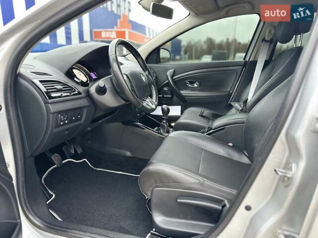 Серый Рено Меган, объемом двигателя 1.5 л и пробегом 184 тыс. км за 9300 $, фото 15 на Automoto.ua