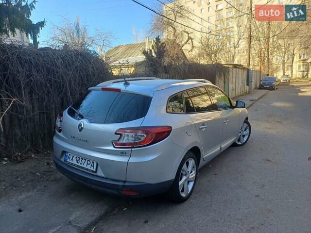 Сірий Рено Меган, об'ємом двигуна 1.6 л та пробігом 255 тис. км за 9200 $, фото 10 на Automoto.ua