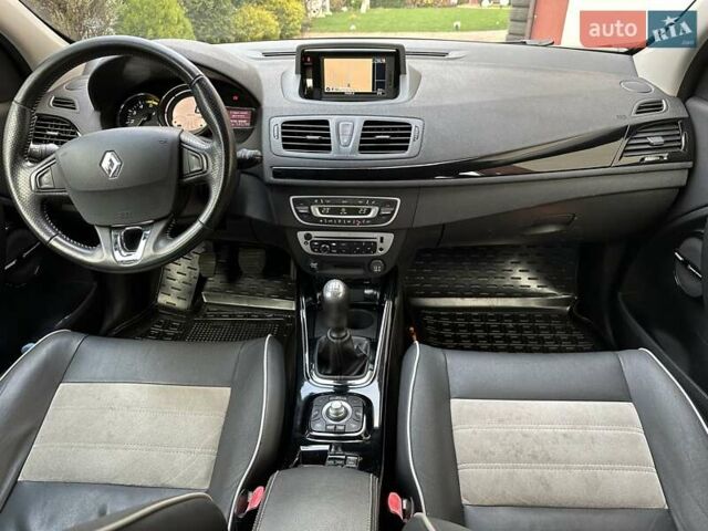 Сірий Рено Меган, об'ємом двигуна 1.5 л та пробігом 261 тис. км за 8350 $, фото 14 на Automoto.ua