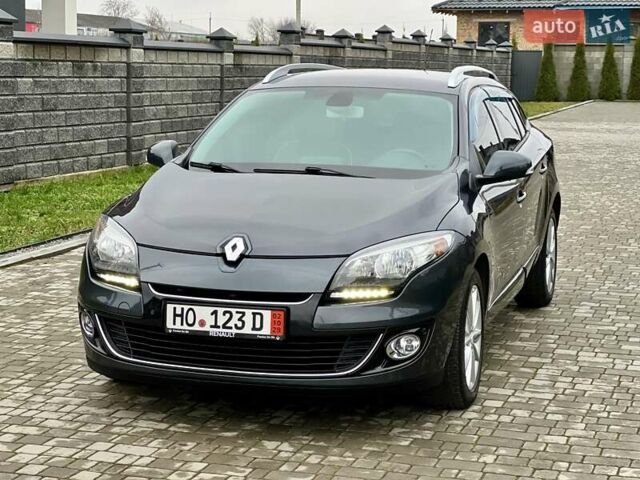 Серый Рено Меган, объемом двигателя 1.46 л и пробегом 230 тыс. км за 7470 $, фото 3 на Automoto.ua