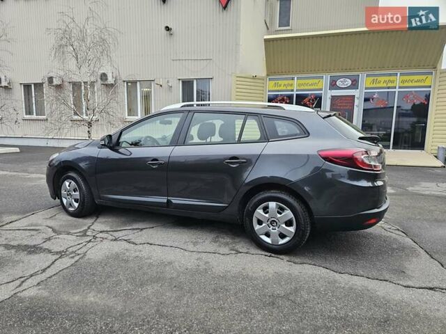 Серый Рено Меган, объемом двигателя 1.6 л и пробегом 173 тыс. км за 7450 $, фото 9 на Automoto.ua