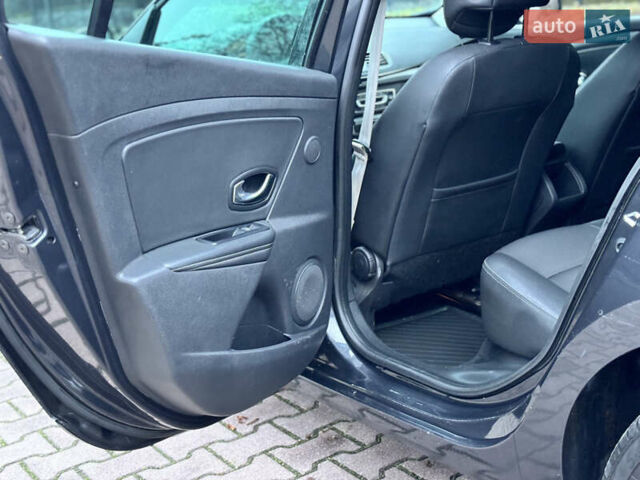 Серый Рено Меган, объемом двигателя 1.5 л и пробегом 264 тыс. км за 7600 $, фото 30 на Automoto.ua