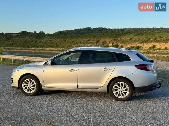 Рено Меган 2013 в Виннице на Automoto.ua Серый Рено Меган, объемом двигателя 1.46 л и пробегом 270 тыс. км за 7800 $, фото 11 на Automoto.ua