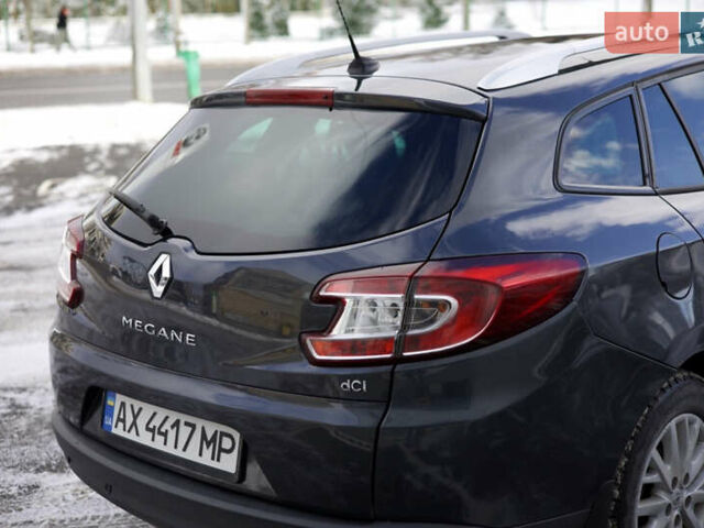 Серый Рено Меган, объемом двигателя 1.46 л и пробегом 313 тыс. км за 8100 $, фото 11 на Automoto.ua