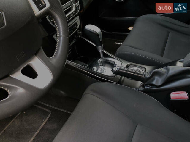 Серый Рено Меган, объемом двигателя 1.5 л и пробегом 256 тыс. км за 8350 $, фото 69 на Automoto.ua