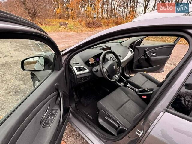 Сірий Рено Меган, об'ємом двигуна 1.46 л та пробігом 279 тис. км за 7450 $, фото 13 на Automoto.ua