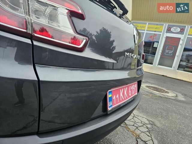 Серый Рено Меган, объемом двигателя 1.6 л и пробегом 173 тыс. км за 7450 $, фото 32 на Automoto.ua