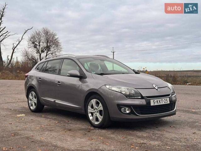 Сірий Рено Меган, об'ємом двигуна 1.46 л та пробігом 279 тис. км за 7450 $, фото 2 на Automoto.ua