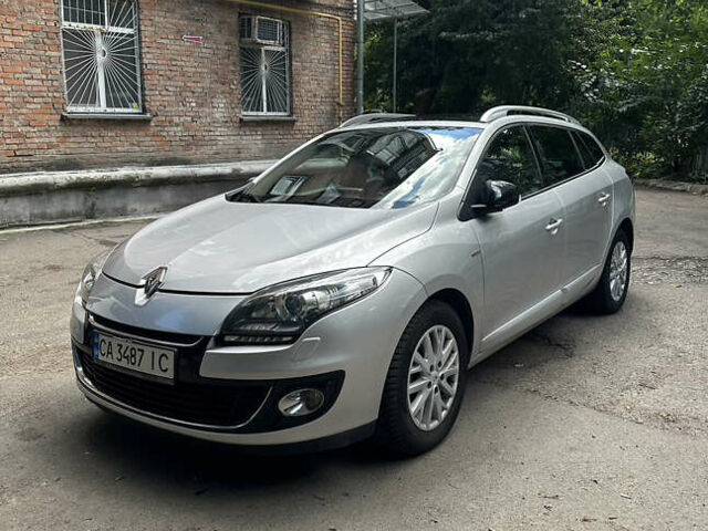 Сірий Рено Меган, об'ємом двигуна 1.46 л та пробігом 256 тис. км за 8700 $, фото 2 на Automoto.ua