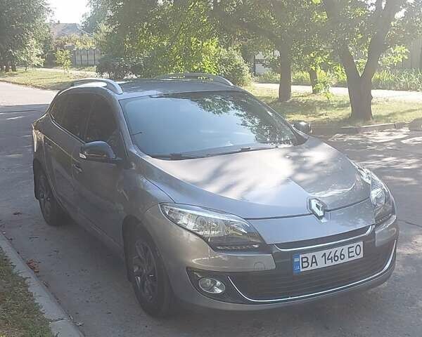 Серый Рено Меган, объемом двигателя 1.5 л и пробегом 344 тыс. км за 7950 $, фото 8 на Automoto.ua