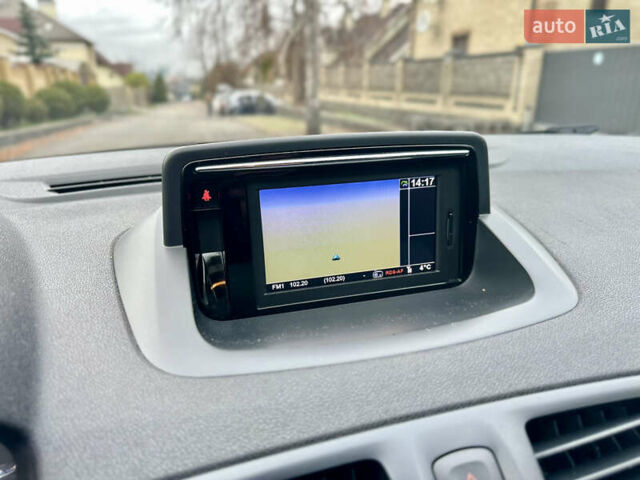 Сірий Рено Меган, об'ємом двигуна 1.5 л та пробігом 255 тис. км за 7700 $, фото 23 на Automoto.ua