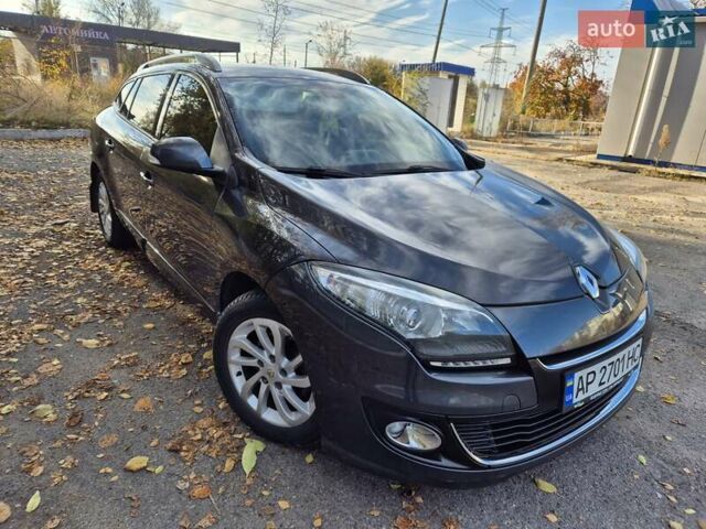 Сірий Рено Меган, об'ємом двигуна 1.5 л та пробігом 302 тис. км за 7700 $, фото 1 на Automoto.ua