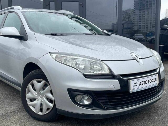 Сірий Рено Меган, об'ємом двигуна 1.5 л та пробігом 310 тис. км за 7990 $, фото 1 на Automoto.ua