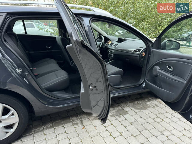 Серый Рено Меган, объемом двигателя 1.46 л и пробегом 285 тыс. км за 7400 $, фото 8 на Automoto.ua