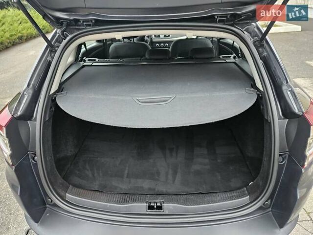 Серый Рено Меган, объемом двигателя 1.6 л и пробегом 173 тыс. км за 7450 $, фото 46 на Automoto.ua