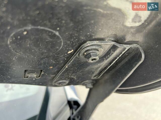 Серый Рено Меган, объемом двигателя 1.5 л и пробегом 270 тыс. км за 7500 $, фото 50 на Automoto.ua