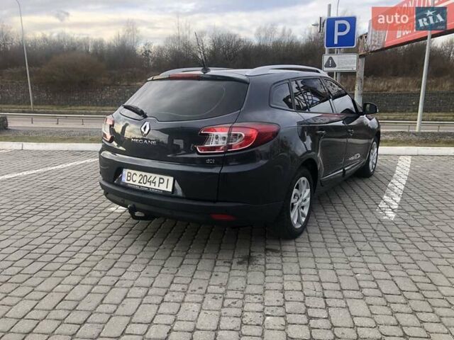 Серый Рено Меган, объемом двигателя 1.5 л и пробегом 280 тыс. км за 7700 $, фото 3 на Automoto.ua