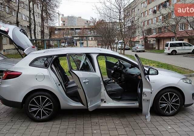 Серый Рено Меган, объемом двигателя 1.5 л и пробегом 264 тыс. км за 7200 $, фото 6 на Automoto.ua