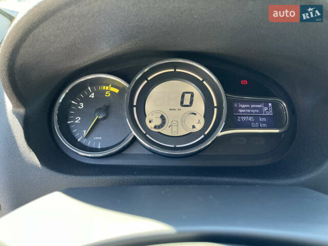 Серый Рено Меган, объемом двигателя 1.46 л и пробегом 230 тыс. км за 8000 $, фото 9 на Automoto.ua