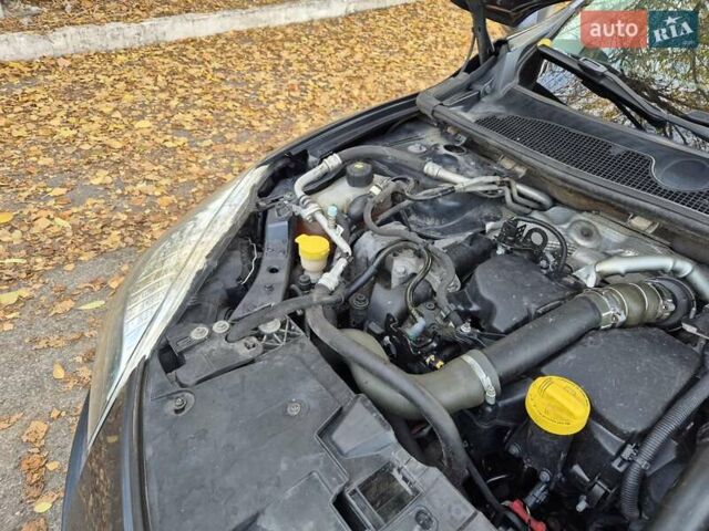 Сірий Рено Меган, об'ємом двигуна 1.5 л та пробігом 302 тис. км за 7700 $, фото 32 на Automoto.ua