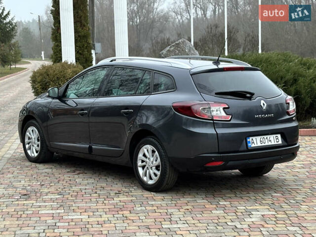 Серый Рено Меган, объемом двигателя 1.5 л и пробегом 264 тыс. км за 7950 $, фото 5 на Automoto.ua