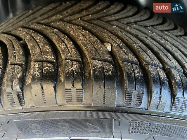 Серый Рено Меган, объемом двигателя 1.5 л и пробегом 194 тыс. км за 8850 $, фото 65 на Automoto.ua